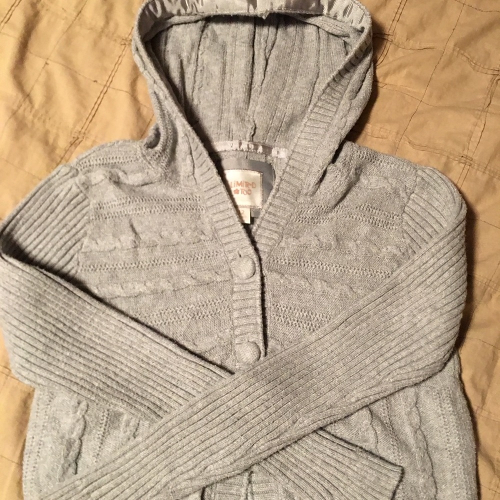 Girls crop sweater with hood